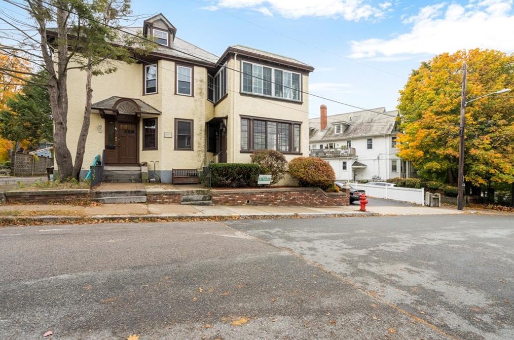 41 Homestead Rd #2, Woonsocket, RI 02895