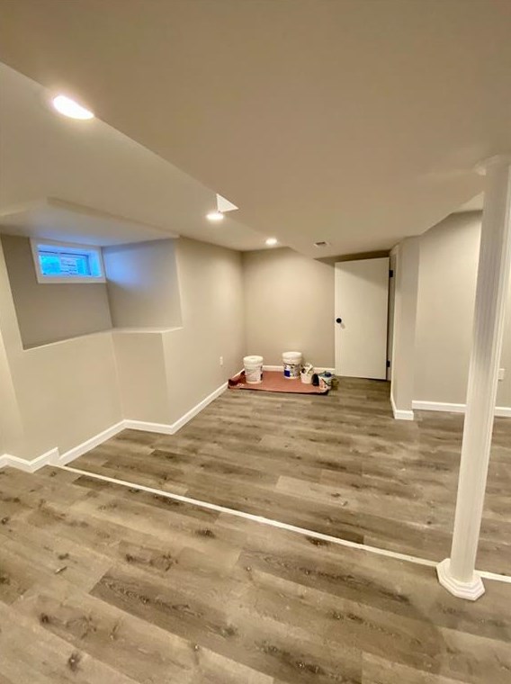 11 Beeckman Ave, Cranston RI 02920-4413 exterior