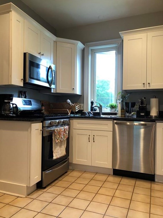 158 Narragansett Ave #u, Middletown, RI 02840