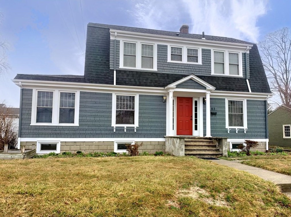 83 Tallman Ave, Cranston, RI 02910-5424