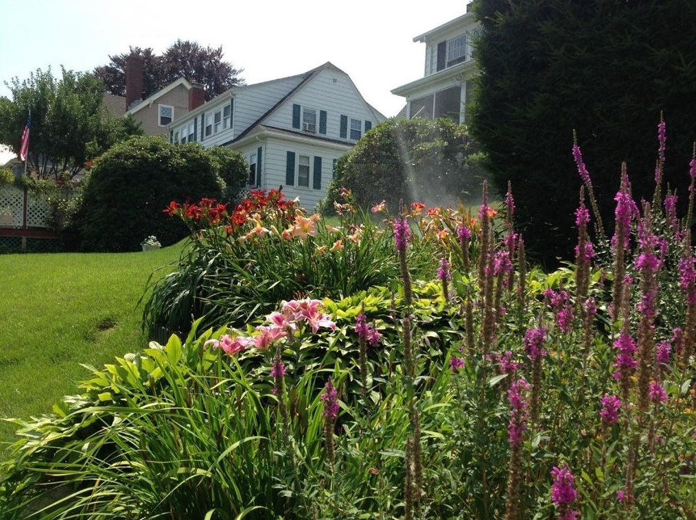16 Windsor Rd, Providence, RI 02905