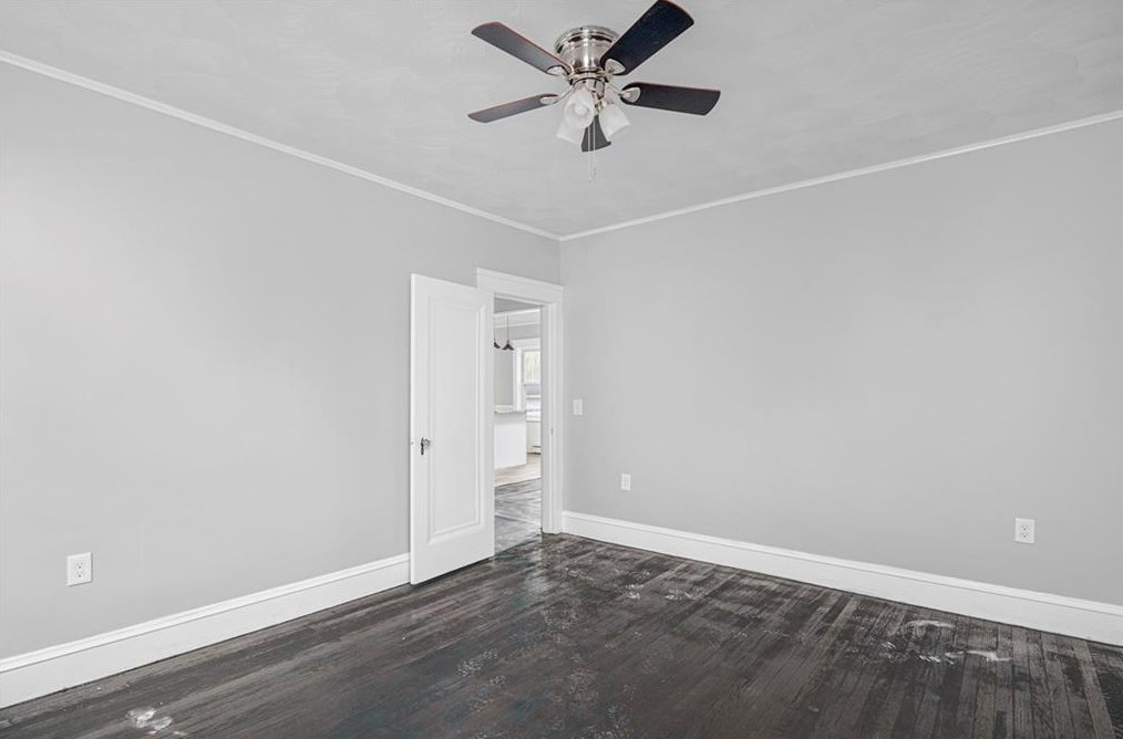 55 Friendly Rd, Cranston RI  02910-1217 exterior