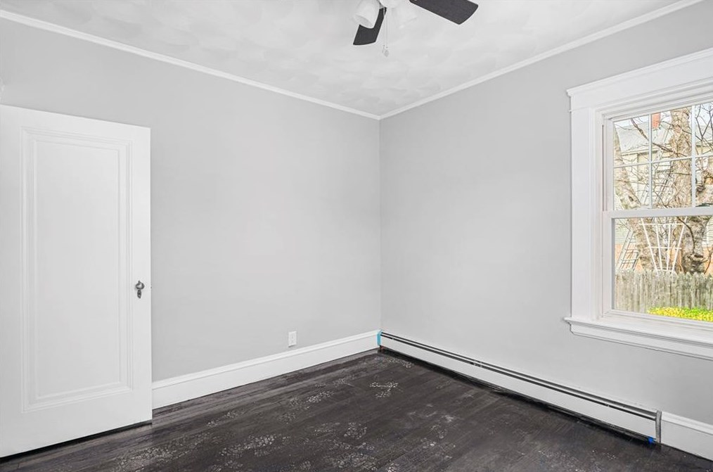 55 Friendly Rd, Cranston RI  02910-1217 exterior
