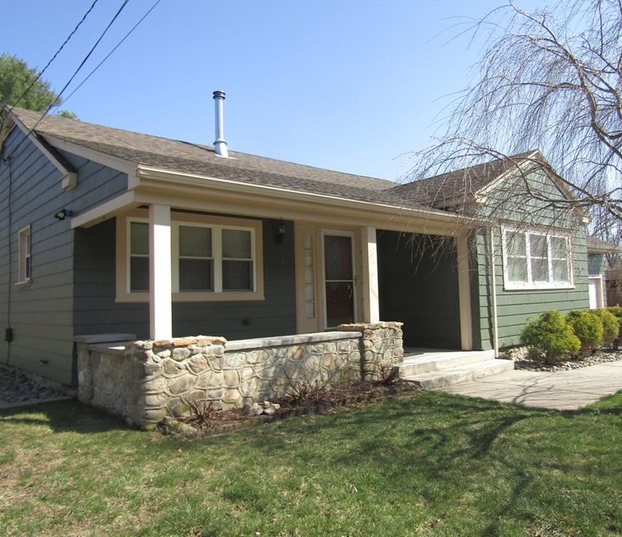 163 Beacon Ave, Woonsocket, RI 02895