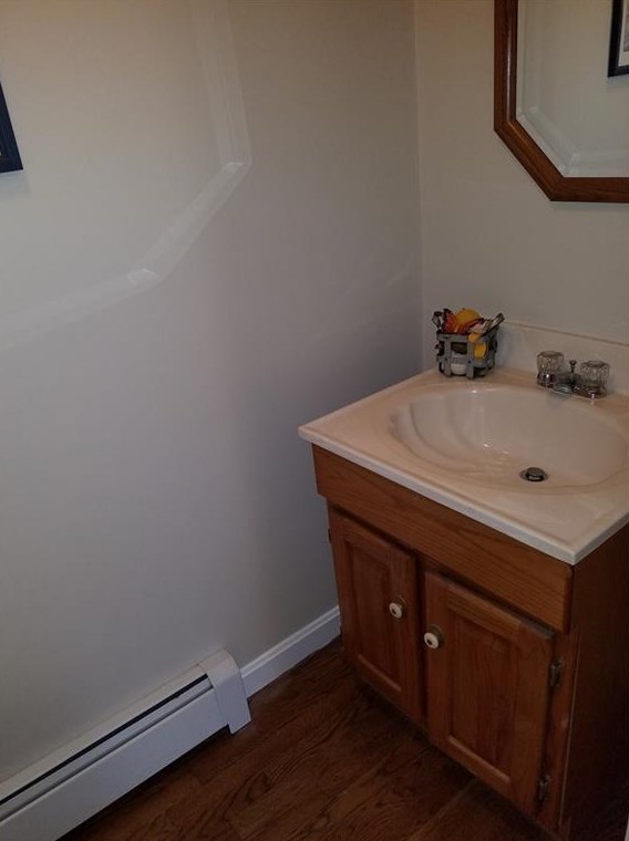 79 Vincent Way, Cranston RI  02921-2580 exterior