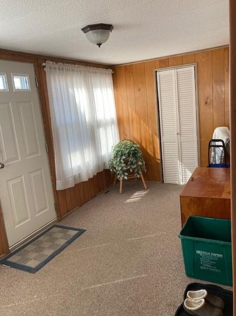 13 Lane A, Coventry, RI 02816