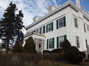 18 Elm St, Westerly, RI 02891