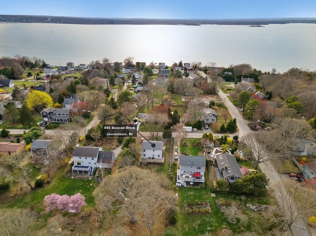 456 Beacon Ave, Jamestown, RI 02835