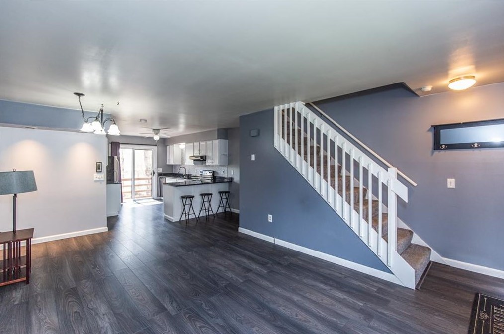 206 Arthurs Way, Glocester, RI 02859