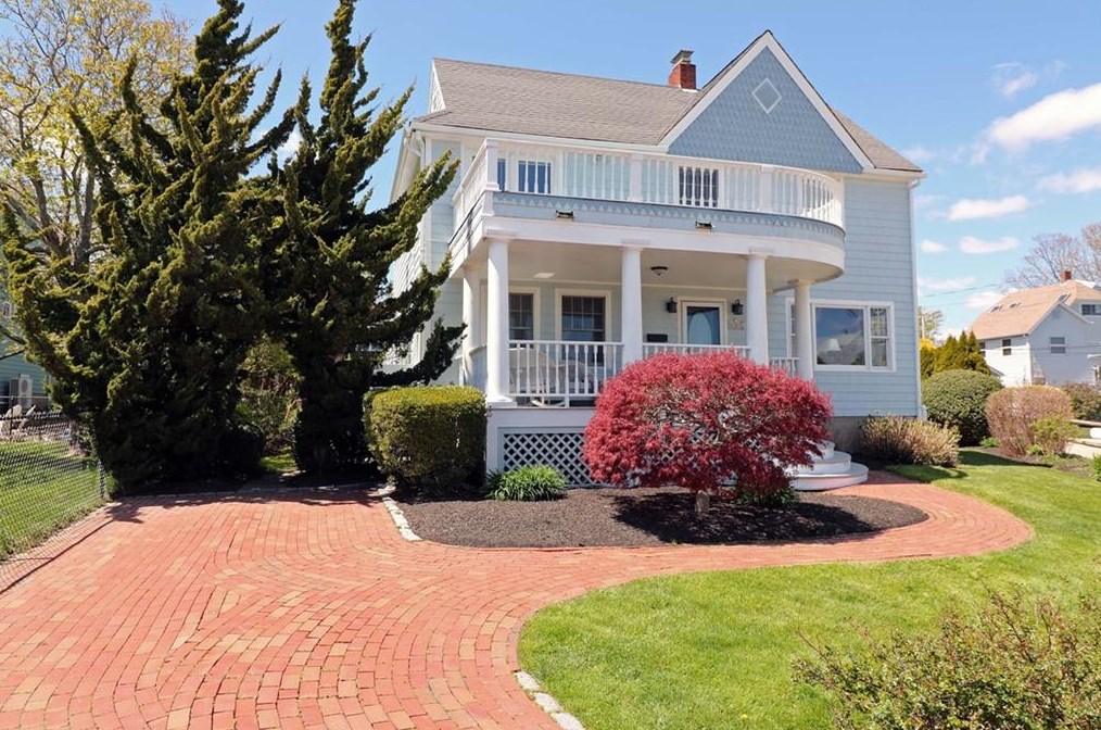 6 Narragansett Ct, South Kingstown, RI 02882