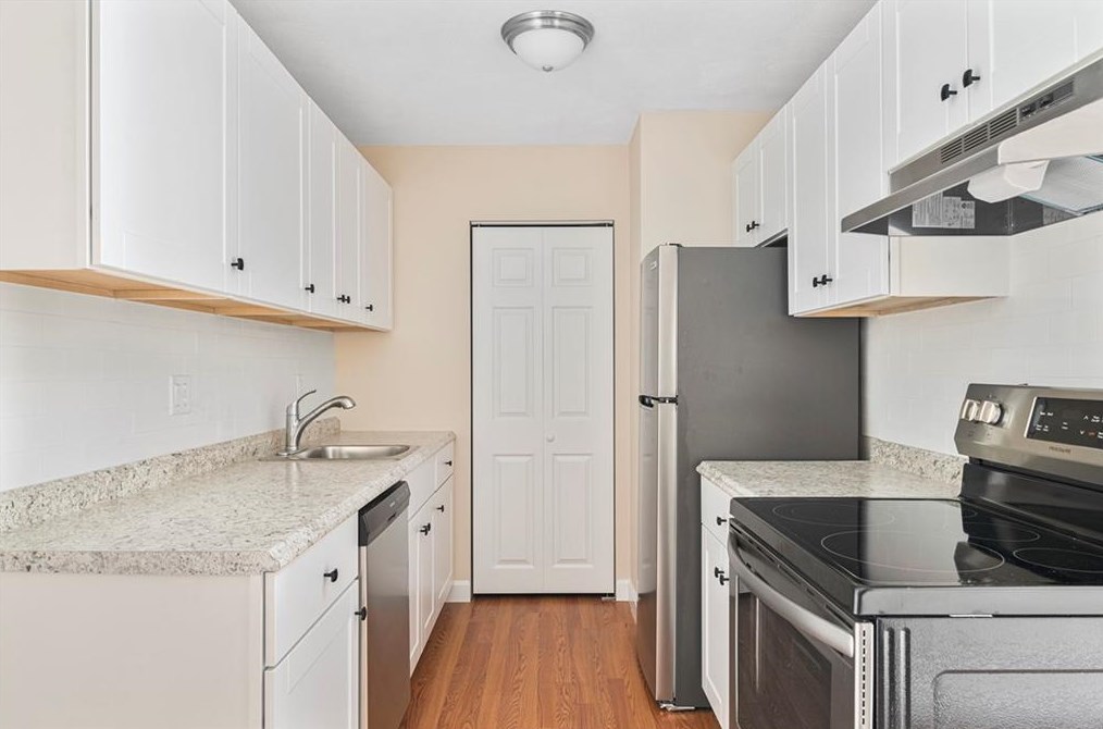 1560 Douglas Ave #f75, North Providence, RI 02904