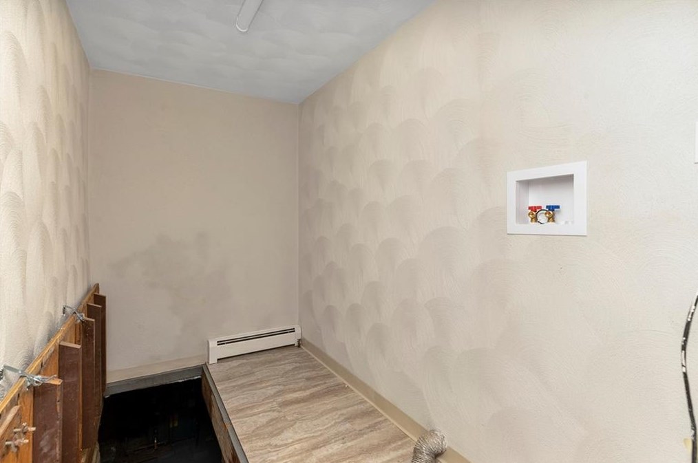 50 Tower Ave, East Providence RI  02914-3330 exterior