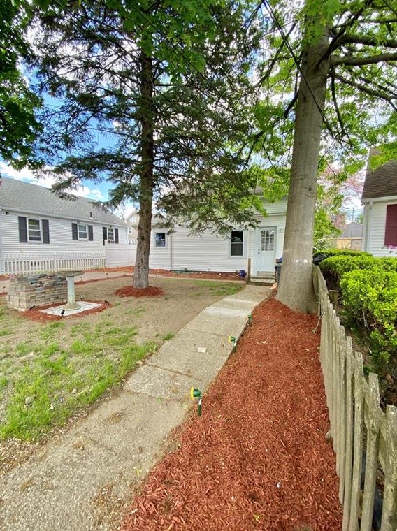 35 Sisson St, Providence, RI 02909