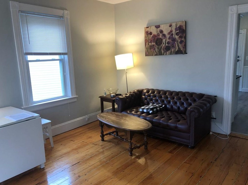 8 Peach Ave #8, Providence, RI 02906