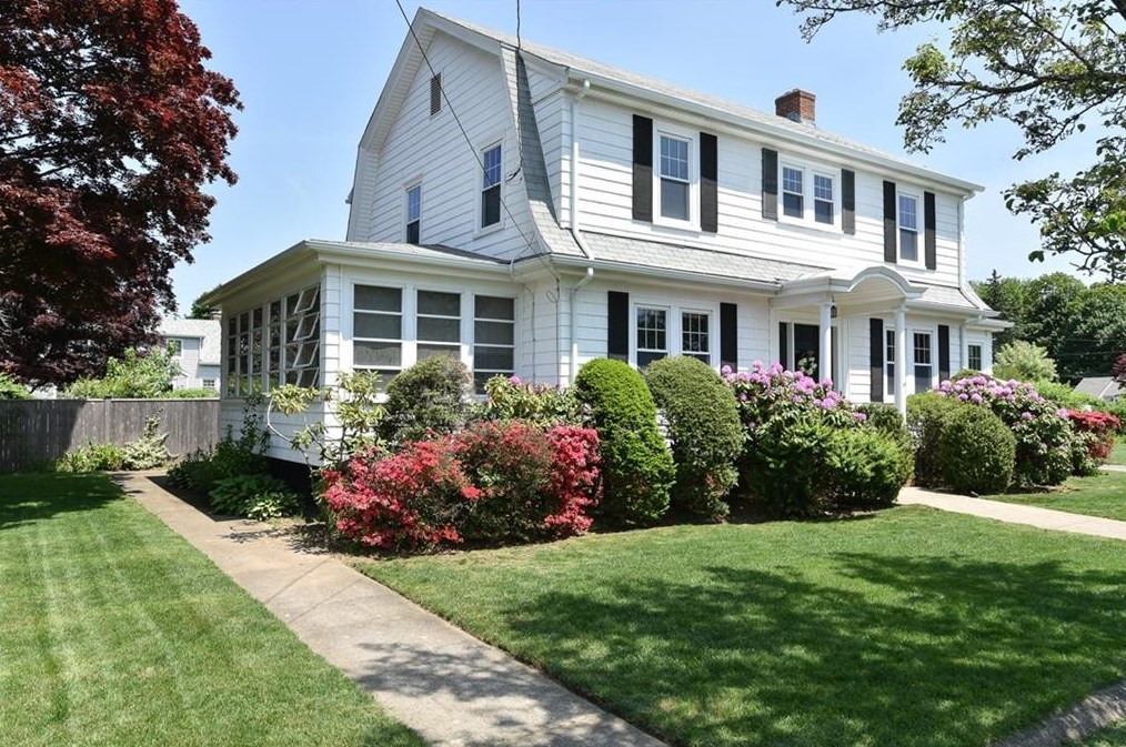 17 Butler St, Cranston, RI 02920 exterior