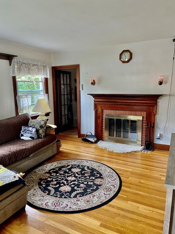 13 John Duggan Rd, Tiverton, RI 02878