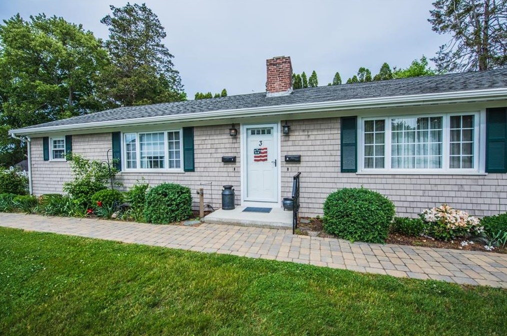 3 Restmere Terrace, Middletown, RI 02842