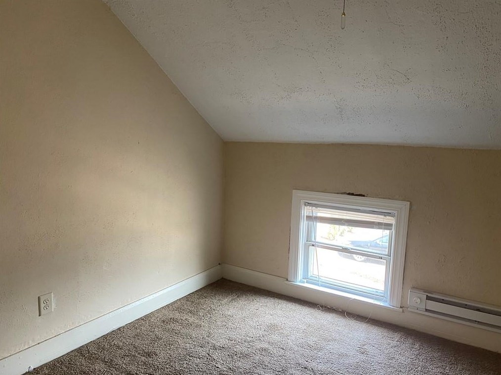 14 Burton St #14, Warwick, RI 02886