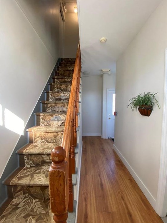 136 Mount Hope Ave, Bristol RI  02809-3563 exterior