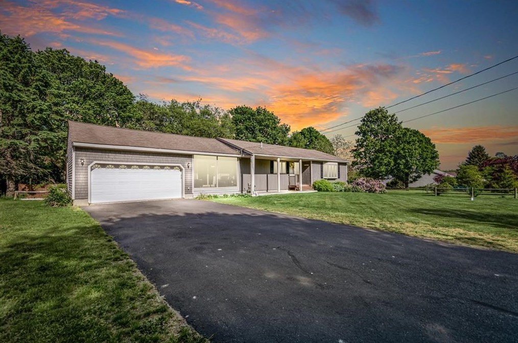 69 Roseland Terrace, Tiverton, RI 02878