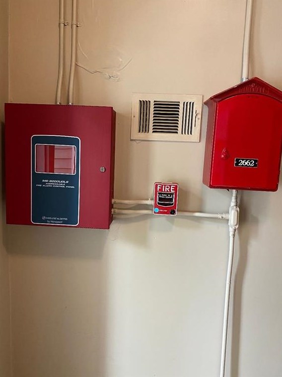 130 Fordson Ave, Cranston RI  02910-5919 exterior