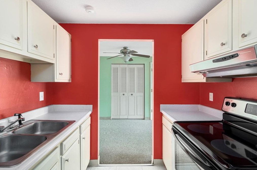 40 Cowesett Ave #29, West Warwick, RI 02893