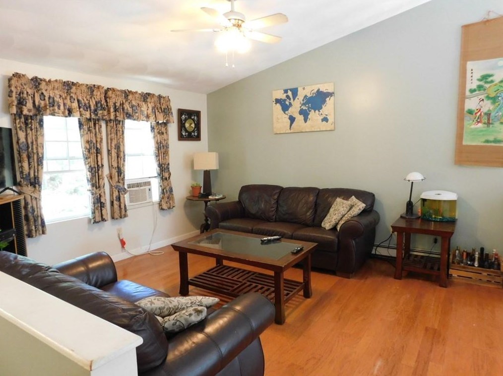 12 Old Kenyon Rd, Richmond, RI 02832