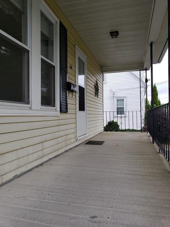 64 Peckham Ave, North Providence, RI 02908