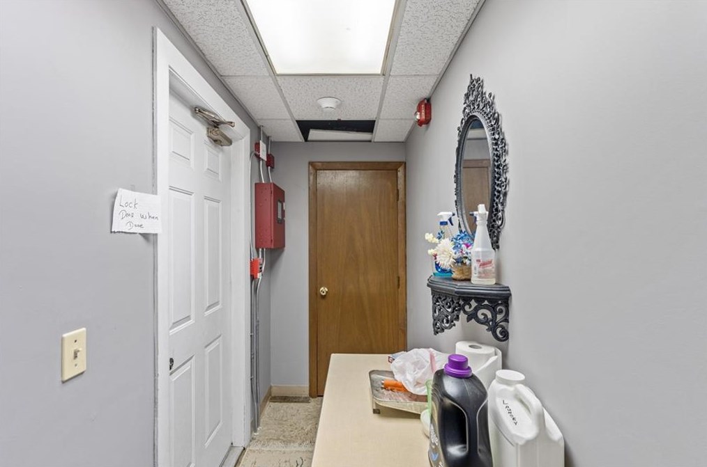 6 Market St, West Warwick RI  02893-1545 exterior