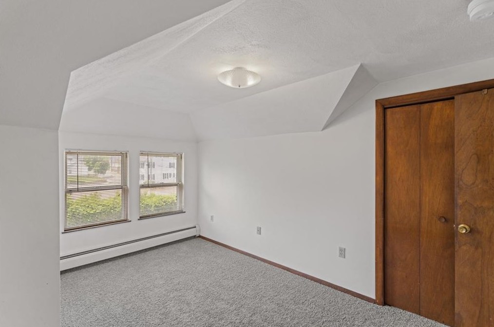 6 Market St, West Warwick RI  02893-1545 exterior