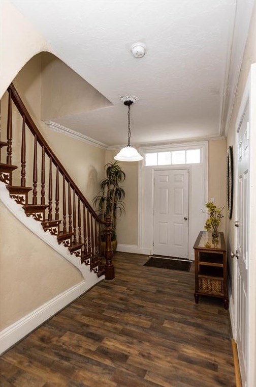22 Cromwell St, Providence, RI 02907