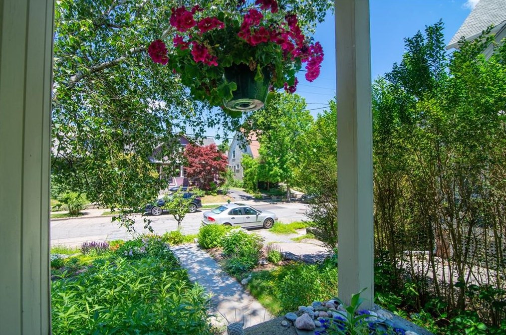 7 Langham Rd, Providence, RI 02906