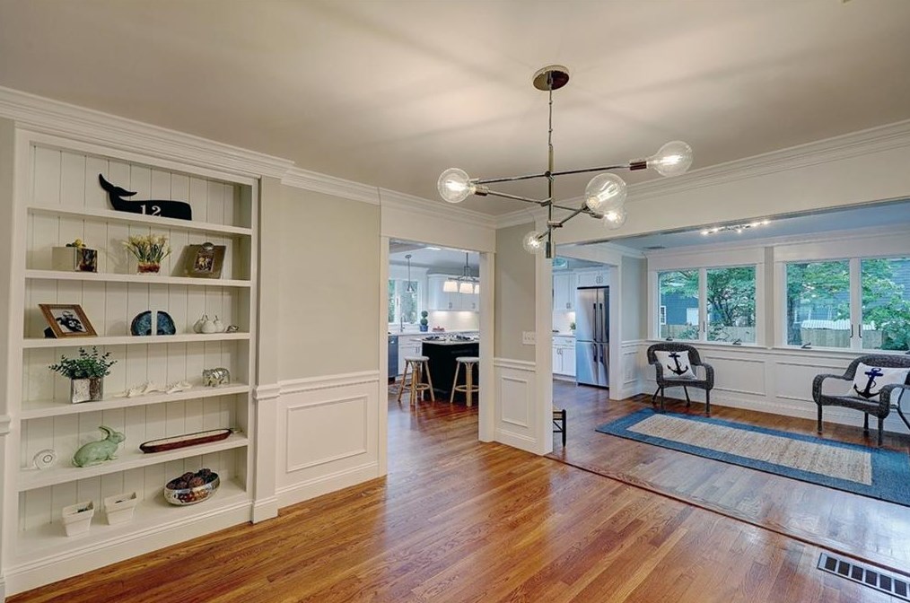 12 Fireside Dr, Barrington RI  02806-3223 exterior