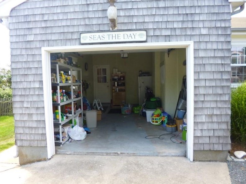 559 Wolcott Ave, Middletown, RI 02842