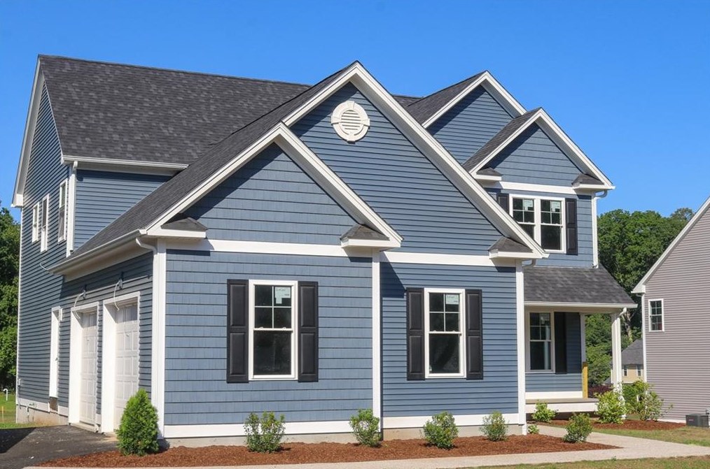 729 Nate Whipple Hwy, Cumberland, RI 02864