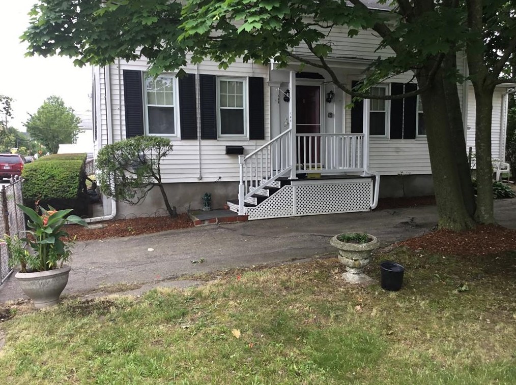 166 Waldo St, Providence, RI 02907