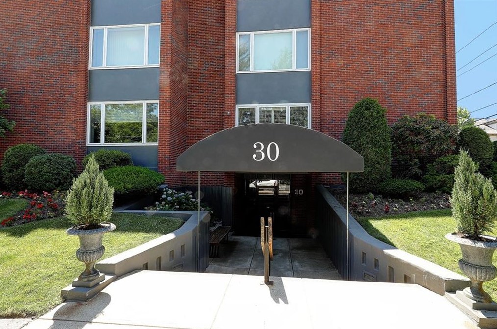 30 Blackstone Blvd #301, Providence, RI 02906