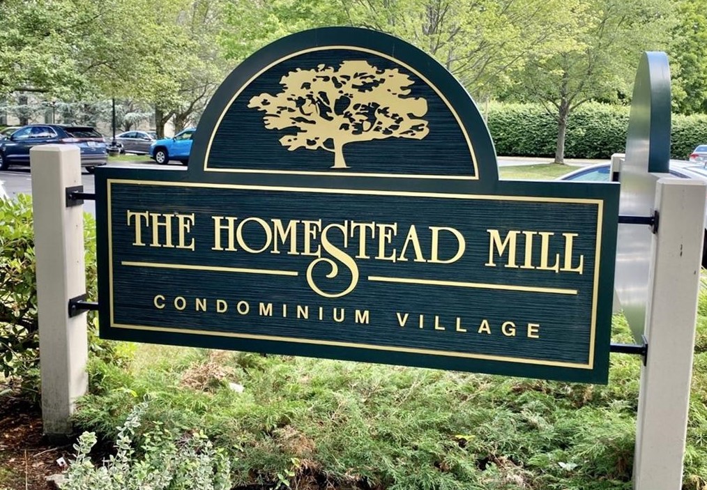 15 Higgins St #206, Smithfield, RI 02917