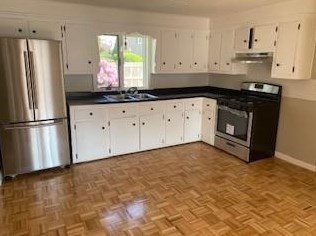 84 Eliot Ave, North Providence, RI 02904