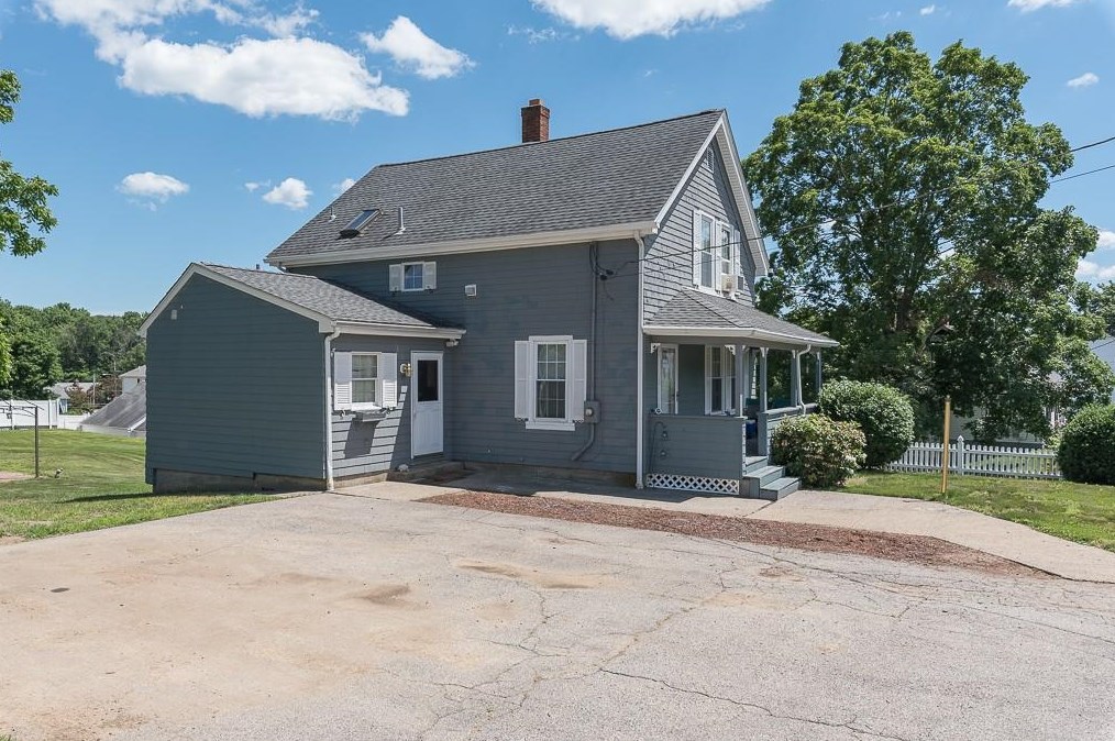 277 Nursery Ave, Woonsocket, RI 02895