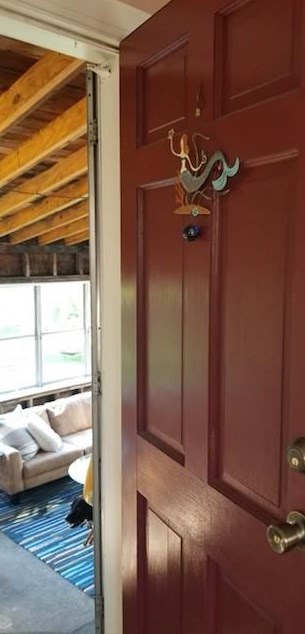 45 Cottage St, Bristol, RI 02809