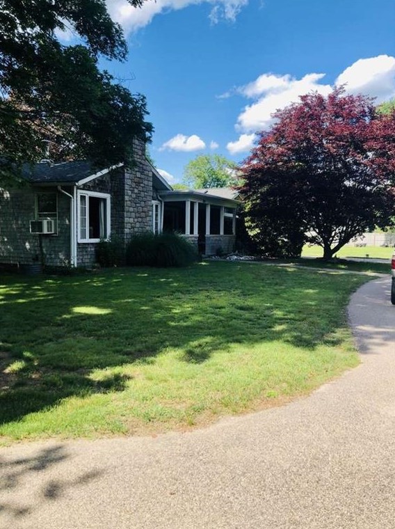 296 Fairgrounds Rd, Richmond, RI 02892