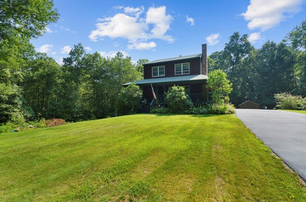 164 Lawton Foster Rd, Richmond, RI 02832