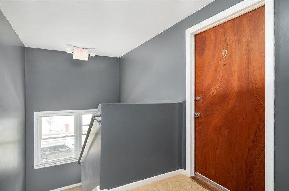 50 Carnation St #9, Pawtucket, RI 02860