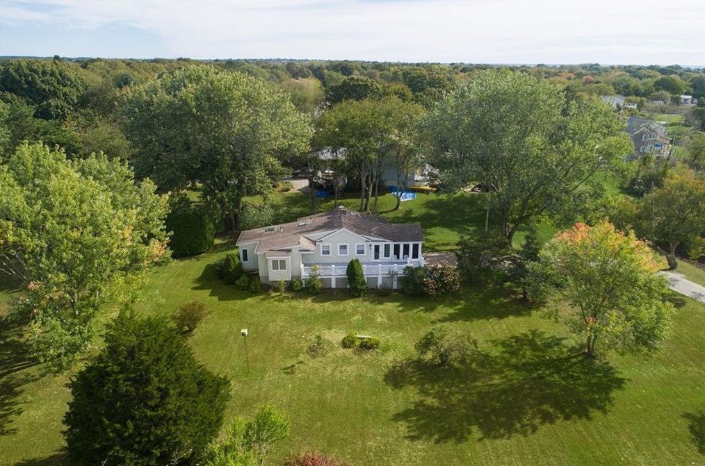 10 Starrett Dr, Charlestown, RI 02813