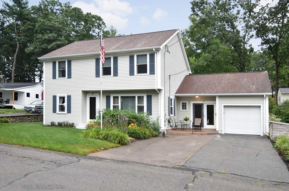 77 Urrico Ave, North Smithfield, RI 02896-7524