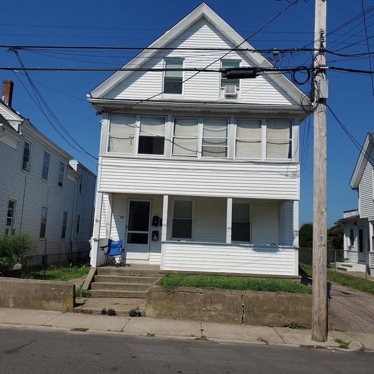 14 Pond St, Westerly, RI 02891