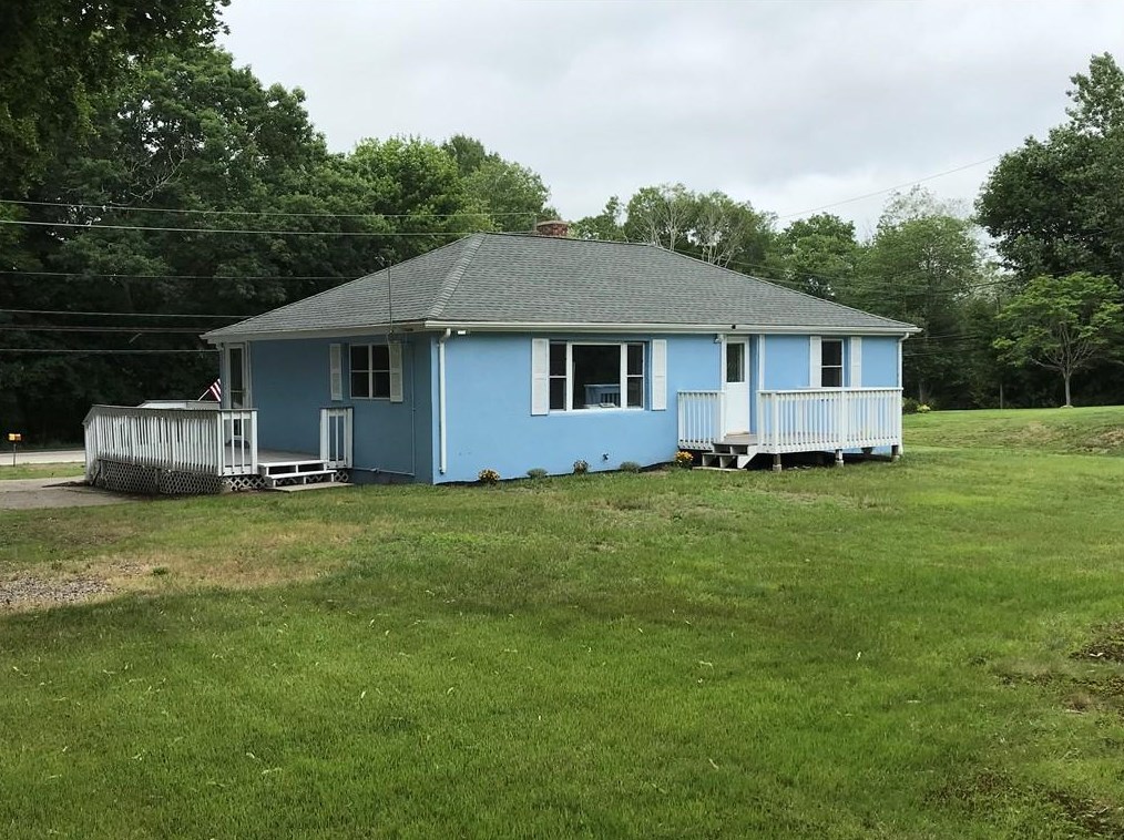 224 Ashaway Rd, Westerly, RI 02808