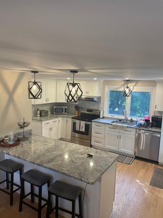 158 Warman Ave, Cranston, RI 02920
