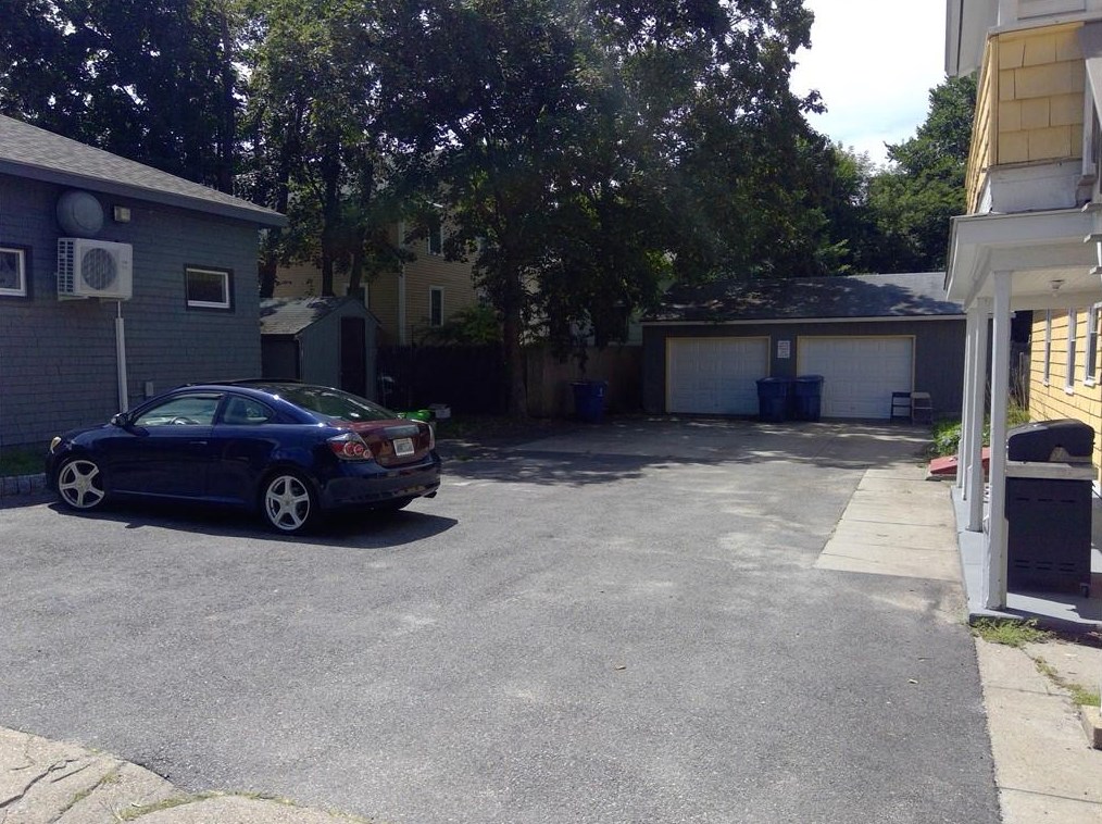 91 Duke St #1, Warwick, RI 02818
